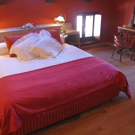 卡萨马瑞恰酒店