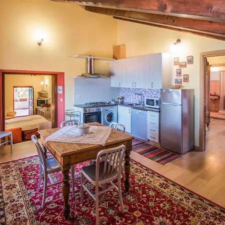 卡萨马瑞恰酒店 马斯诺维斯康蒂