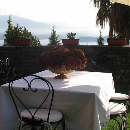 Country house Casamariuccia Massino Visconti