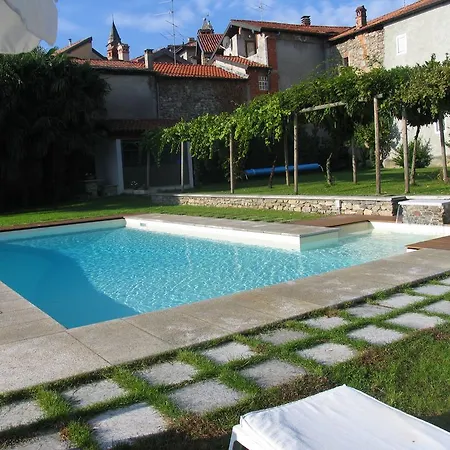 卡萨马瑞恰酒店